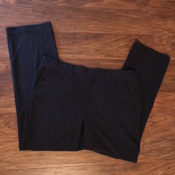 Time and True Women’s casual Pull-On pants color black size L (12-14) - Picture 10 of 16